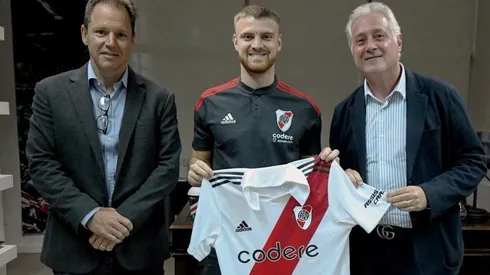 Hay Beltrán para rato: el delantero millonario extendió su contrato.