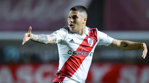 Juanfer viene de romperla contra Argentinos Juniors.