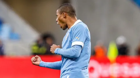 El volante de River frotó la lámpara en la Celeste.