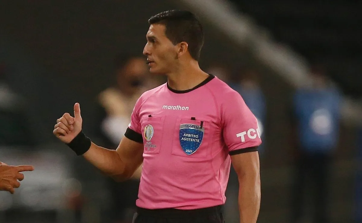 Gabriel Chade volverá a ser juez de línea en un partido clave para River