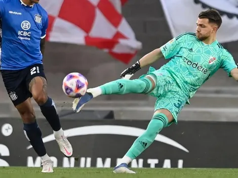 El único héroe: partidazo de Centurión a pesar de la derrota