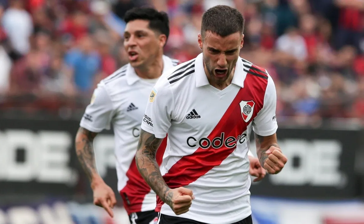 River enfrentó a San Lorenzo en el Nuevo Gasómetro.