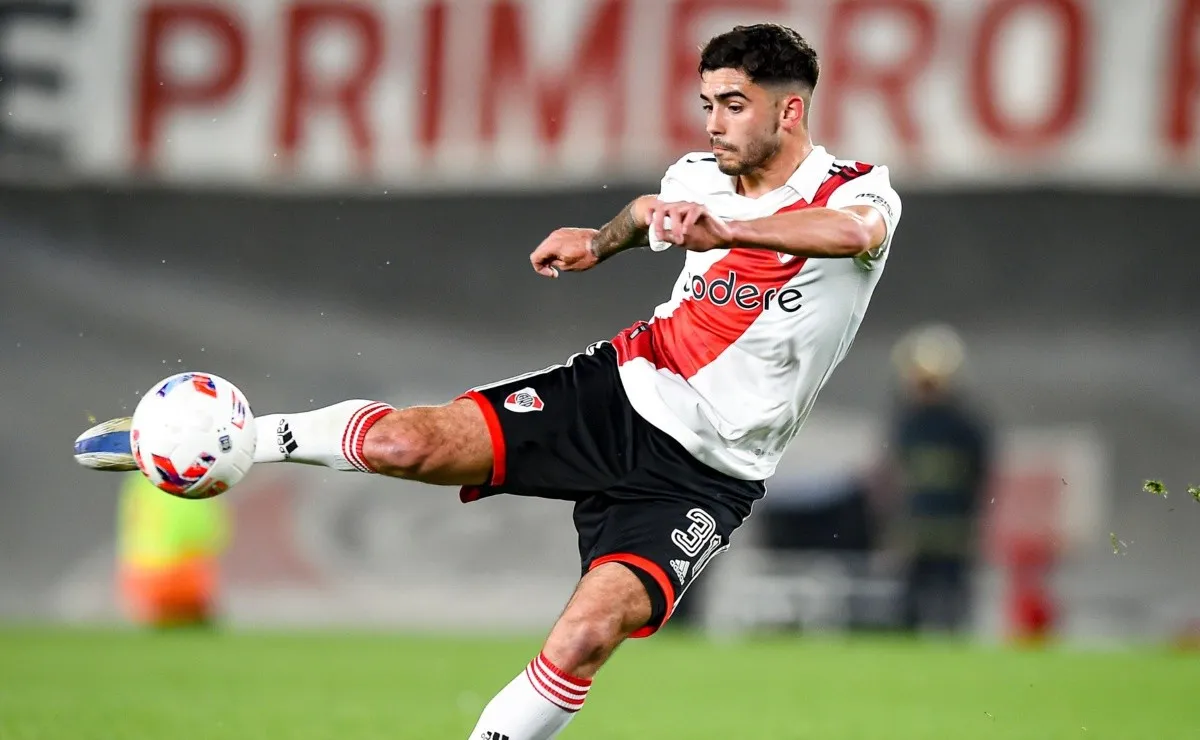 Simón y la chance de ser titular después de un mes y medio