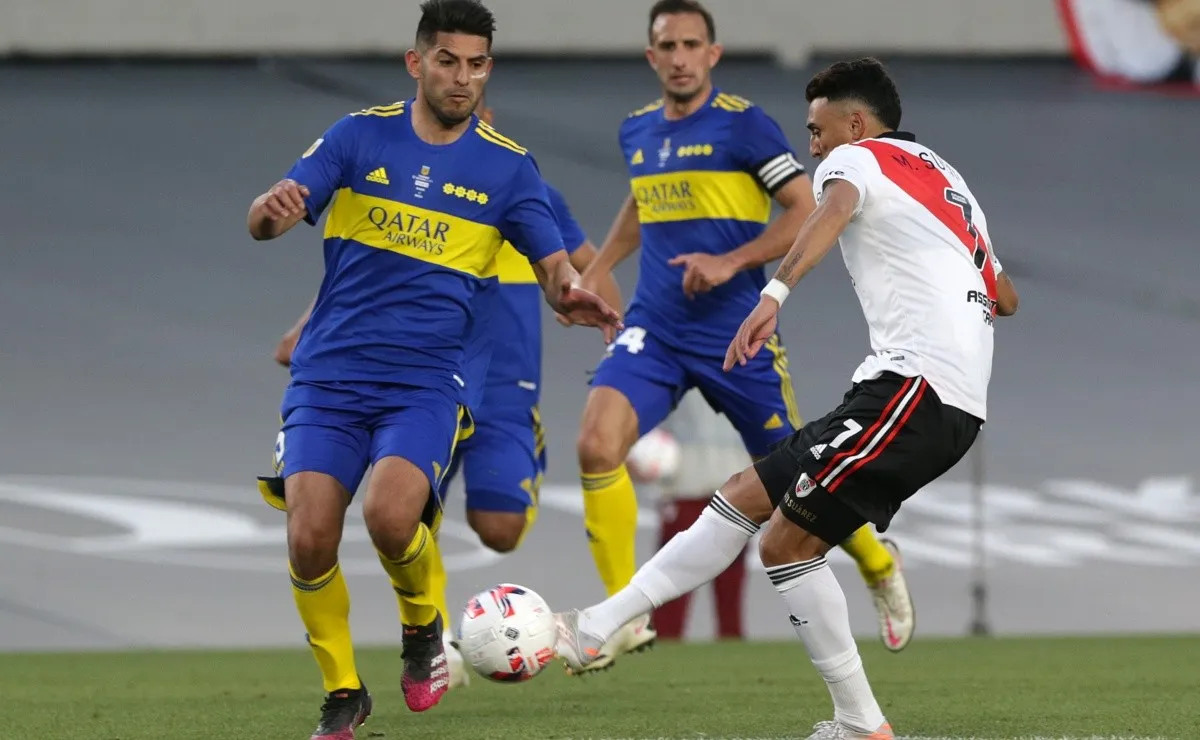 BUENOS AIRES, ARGENTINA - OCTOBER 03: during a match between River Plate and Boca Juniors as part of Torneo Liga Profesional 2021 at Estadio Monumental Antonio Vespucio Liberti on October 3, 2021 in Buenos Aires, Argentina. (Photo by Daniel Jayo/Getty Images)-Not Released (NR)