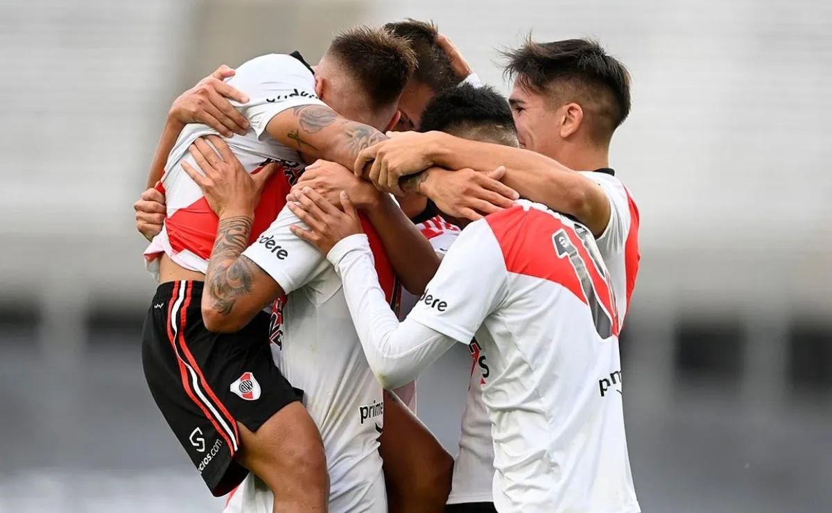 La Reserva va por la vuelta al triunfo en el superclásico.