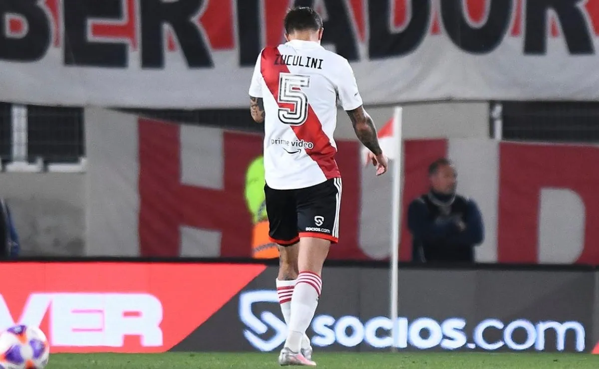 Bruno Zuculini fue expulsado ante Barracas y se perderá el superclásico.