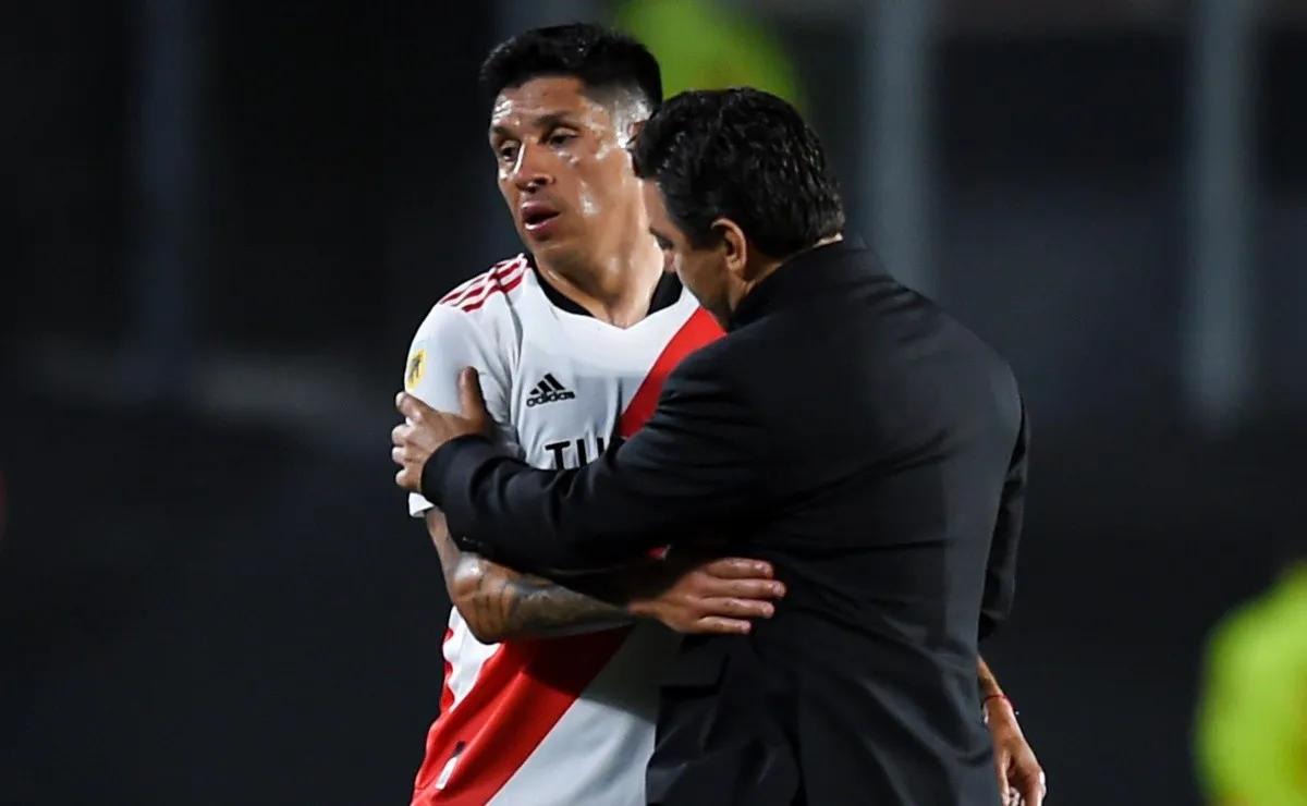 Enzo Pérez irá desde el arranque en el banco de suplentes pensando en el clásico que se viene