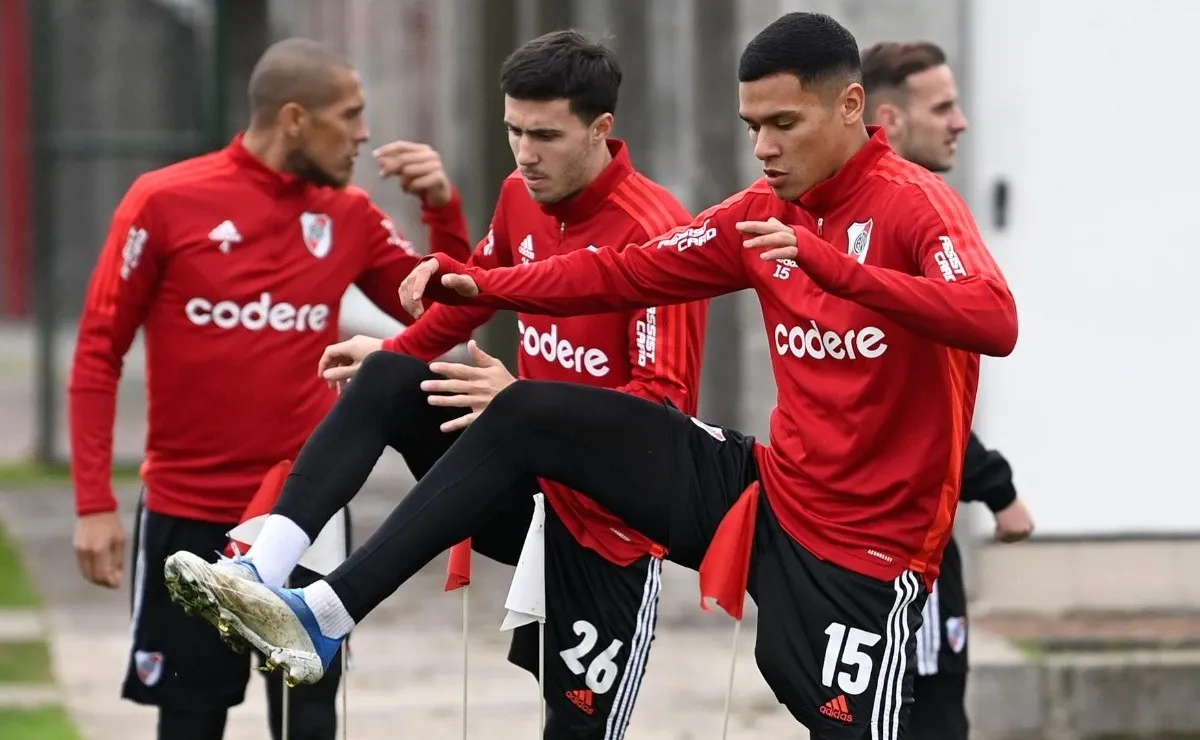Herrera trabajó diferenciado en el River Camp