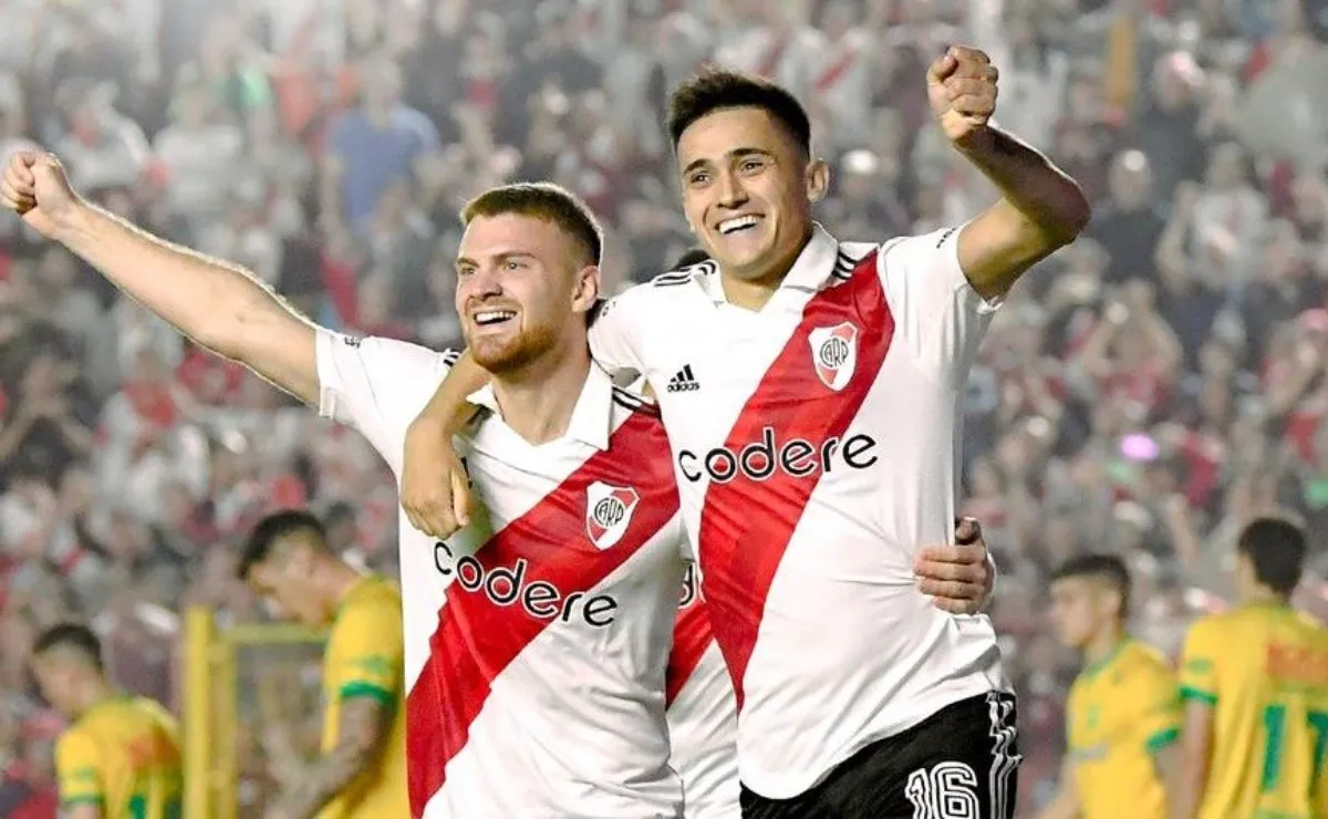 Solari y Beltrán, los protagonistas de la goleada millonaria.