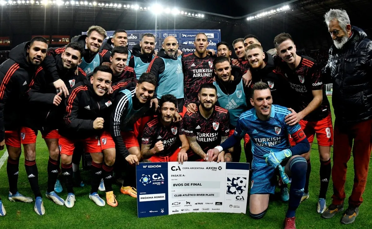 El Millonario enfrentará al Halcón de Varela por los octavos de la Copa Argentina.