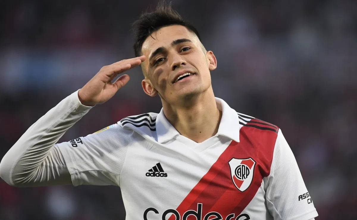 Pablo Solari abrió el marcador en la goleada ante Central Córdoba.