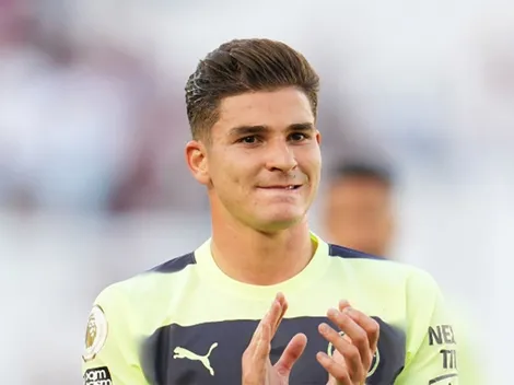 Hinchas del City le hicieron una canción a Julián Álvarez