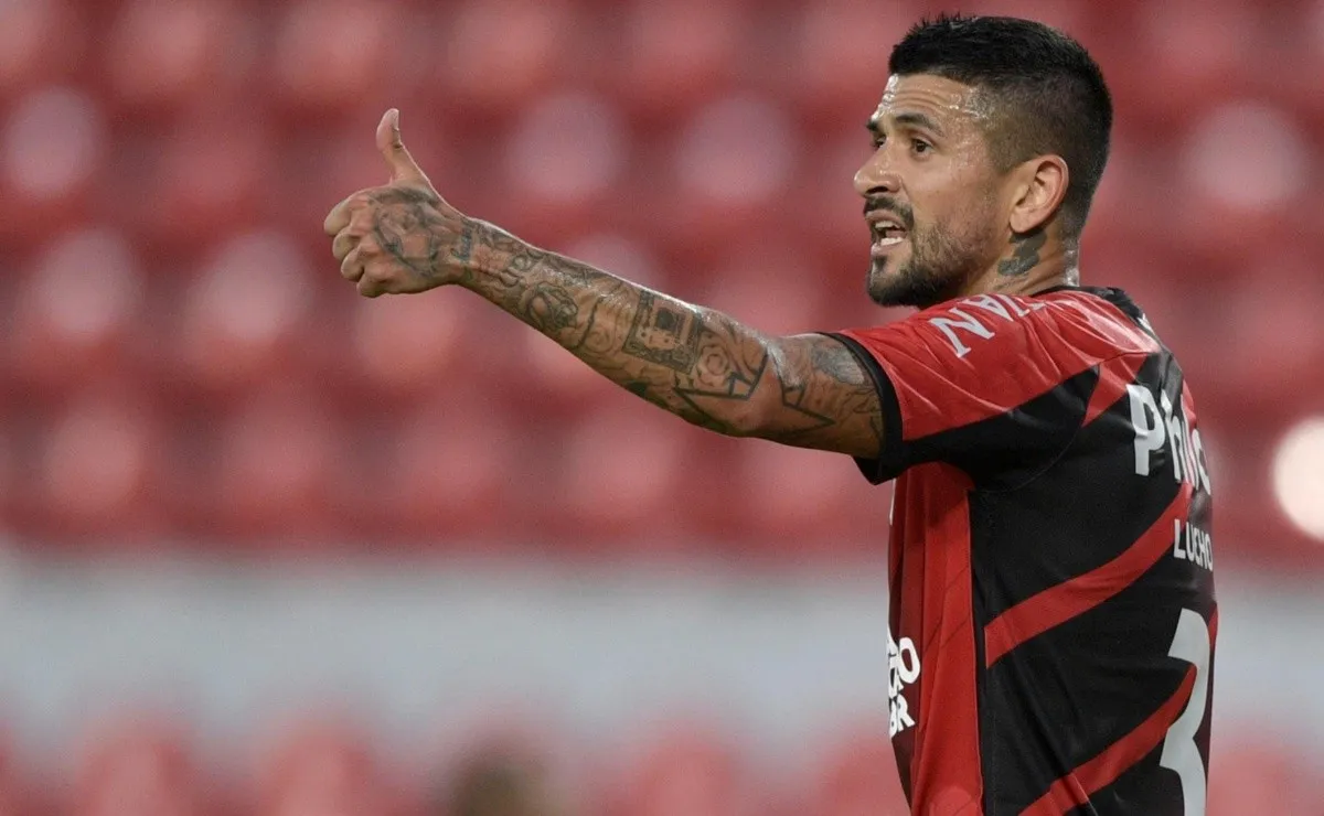 Lucho González asumirá como DT de Ceará.