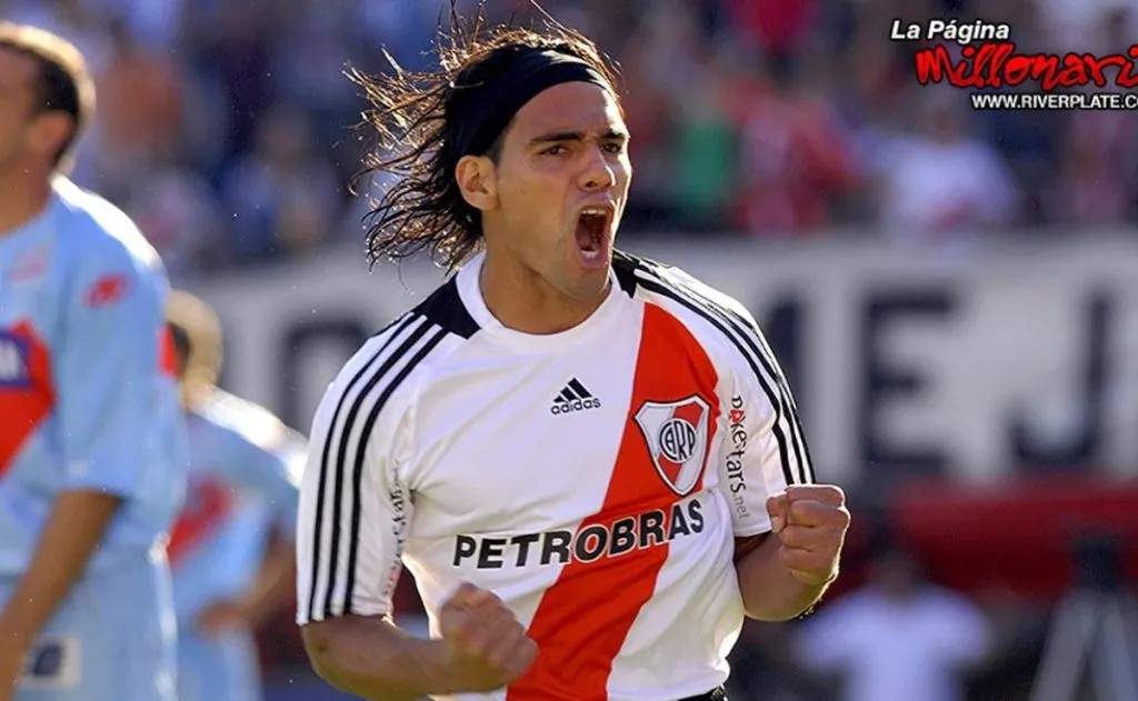 Radamel Falcao disputó 111 partidos en River, marcó 45 goles y ganó un título, el Clausura 2008.