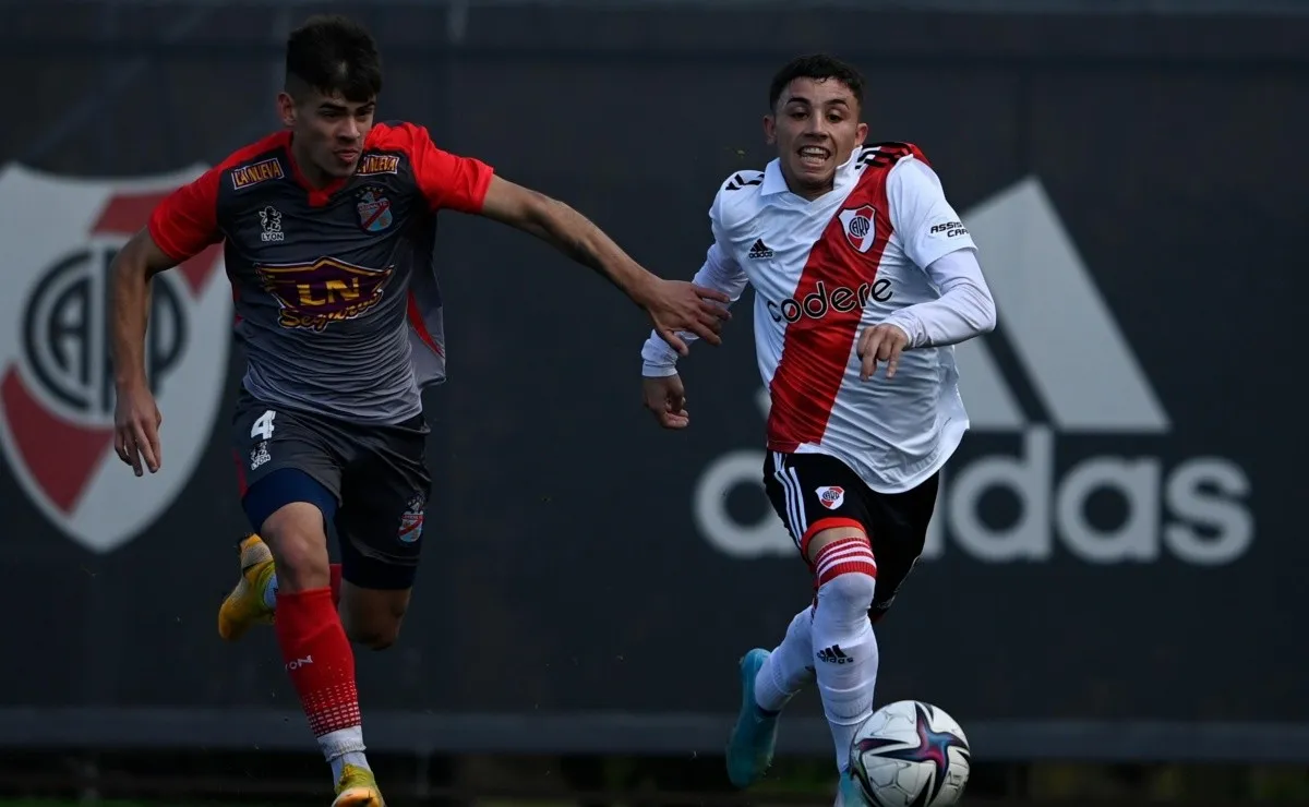 La Reserva de River igualó sin goles con Arsenal.
