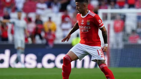 Enzo Fernández generó gran revuelo por su gran inicio en el Benfica: los hinchas ya le dedicaron una canción y su DT habló maravillas de él.