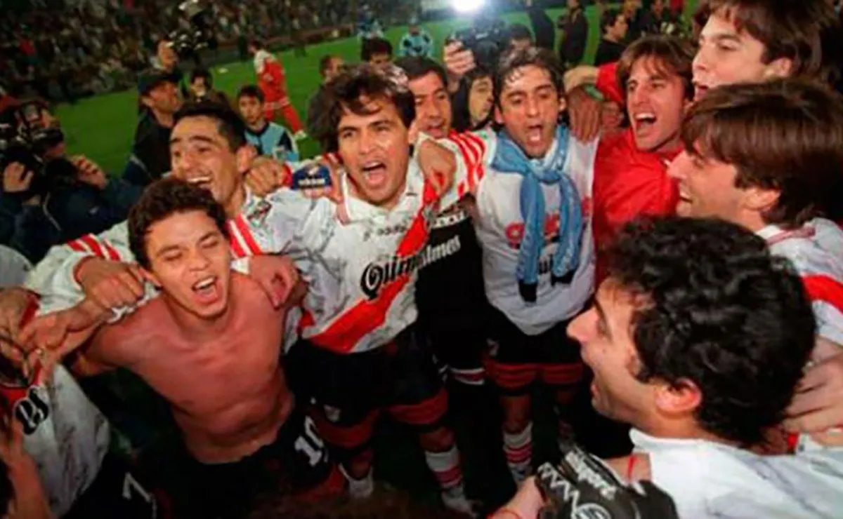 El Muñeco formó parte del plantel de River que coronó en el Clausura 1997.
