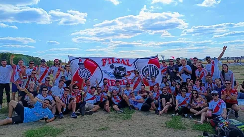 La Filial Berlín y una gran convocatoria en el tercer asado riverplatense.