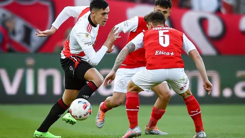 Pablo César Solari jugó su primer partido como titular en River.