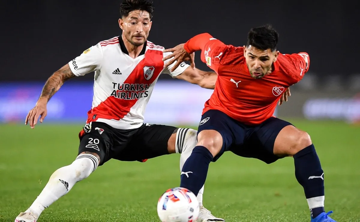 River visita a Independiente por la Liga Profesional.