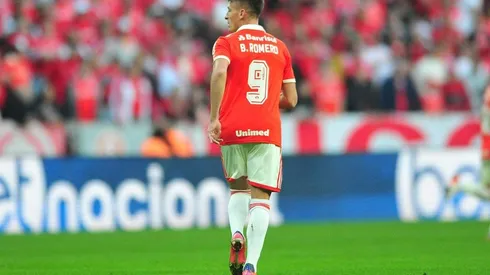 Braian Romero debutó con la camiseta del Inter en la goleada por 3 a 0 ante Atlético Mineiro.