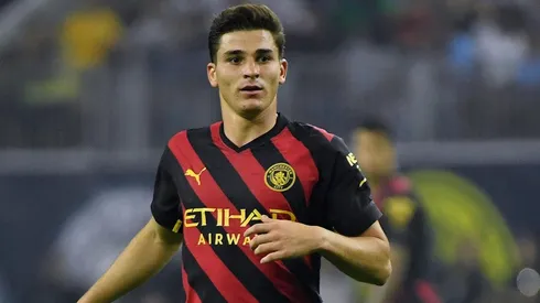 El ex delantero de River puede dar su primera vuelta olímpica con el City.