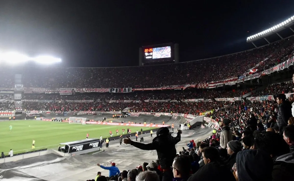 River recibirá a Sarmiento el próximo domingo 31 de julio desde las 20.30 horas.