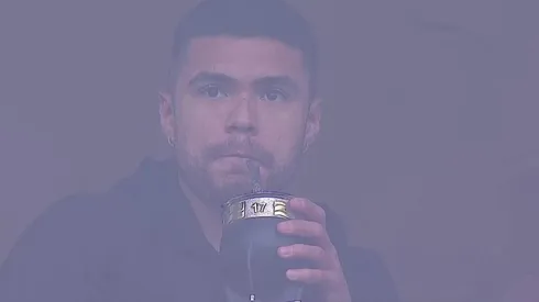 Paulo aprovechó la tarde libre para ir a mirar un poco de fútbol.