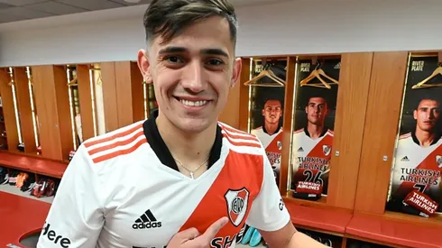 Solari usará la camiseta 16 que dejó vacante la salida de Alex Vigo a principios de año.