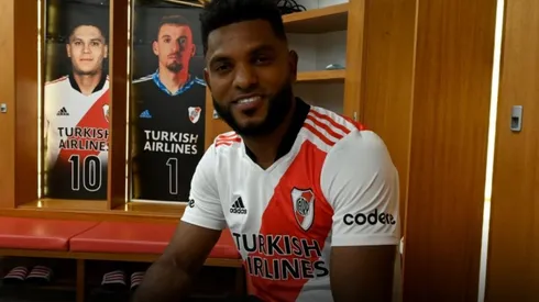 El colombiano estaría en el banco de suplentes mañana por la noche