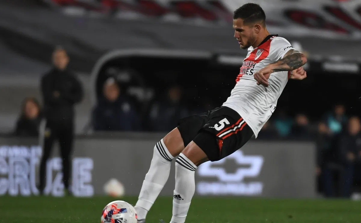 Bruno Zuculini contó cómo vivió junto a Agustín Palavecino el debut de Julián Álvarez en Manchester City.