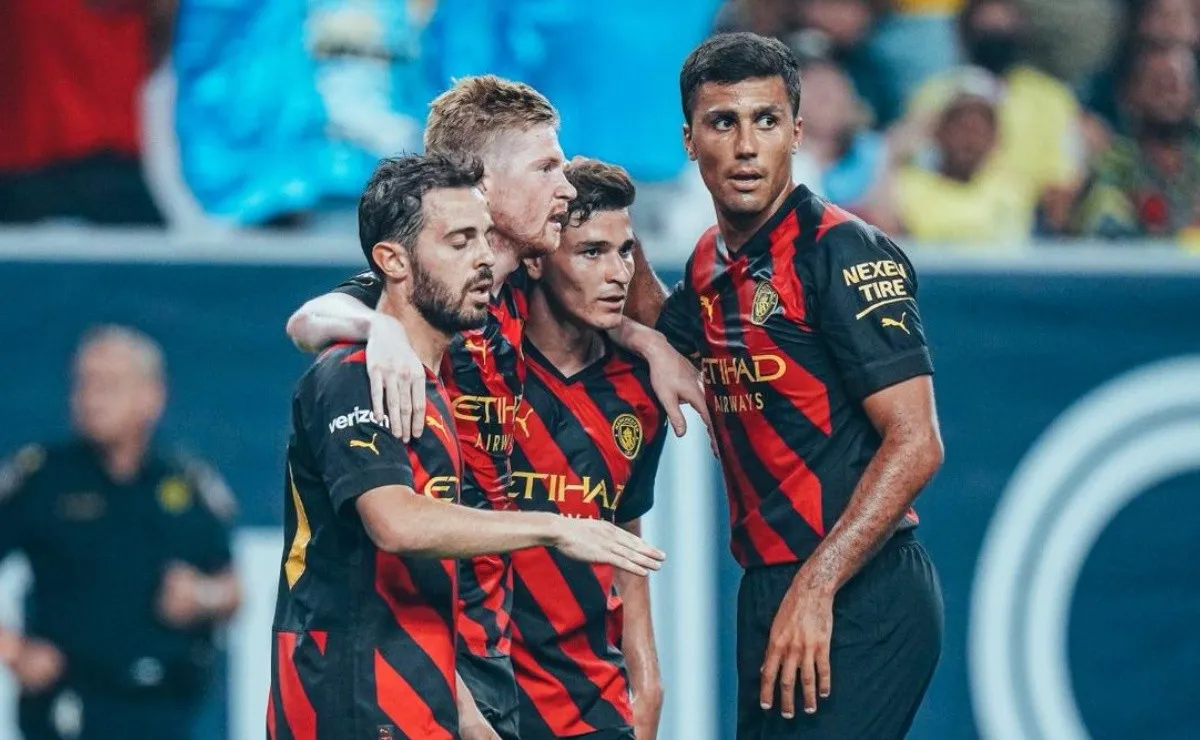 Julián se prepara para jugar otro partidazo con los Citizens.
