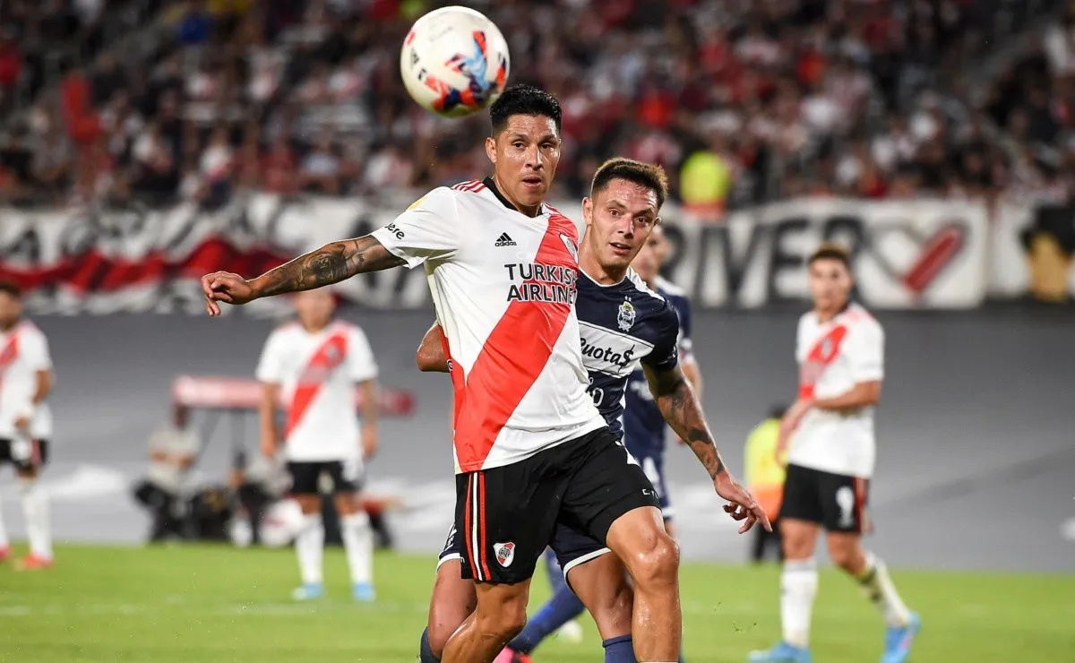 River enfrenta a Gimnasia LP por la fecha 9 de la Liga Profesional.