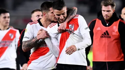 Las felicitaciones de Zucu para Mammana luego de su gran actuación ante el Lobo.