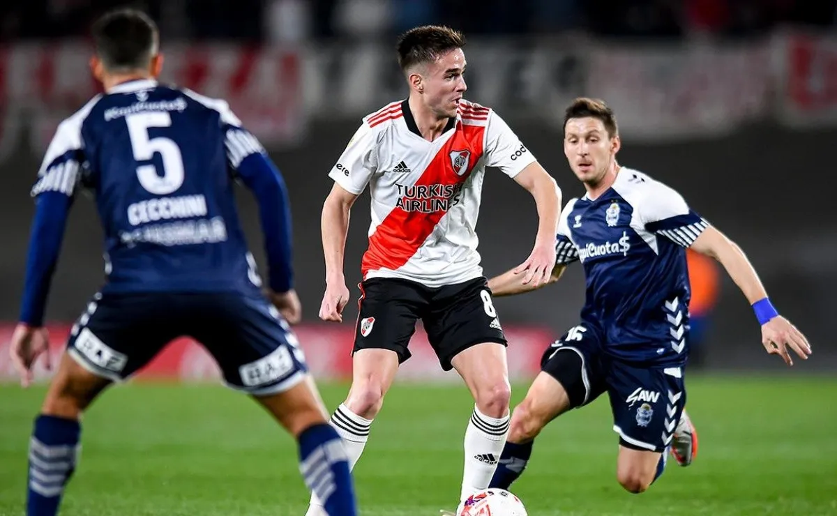 Agustín Palavecino contó cómo fue perder la titularidad y también cómo hizo para recuperarla, además elogió tanto a Miguel Ángel Borja como a Lucas Beltrán.
