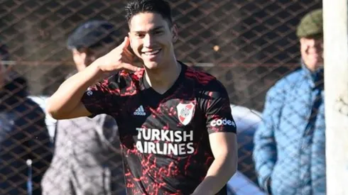 Flabián Londoño marcó dos goles en la Reserva