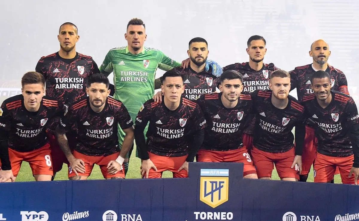 River jugó un gran primer tiempo ante Vélez pero en el segundo se quedó y sobre el final el Fortín se lo empató.