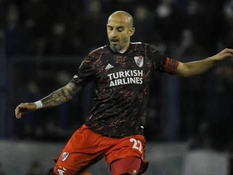 Pinola, de postergado a capitán en Liniers