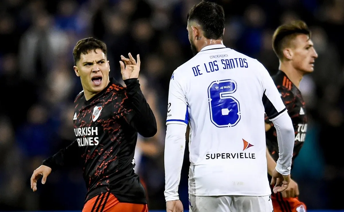 Un retrato de lo que fue la estadía de Juanfer en cancha.
