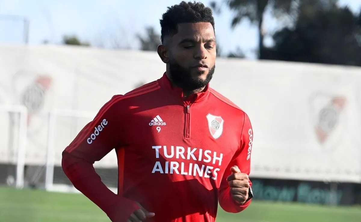 Miguel Ángel Borja se motró feliz por su llegada a River en este mercado de pases, habló de Gallardo, de su amistad con Juanfer desde las 12 años y del futuro.