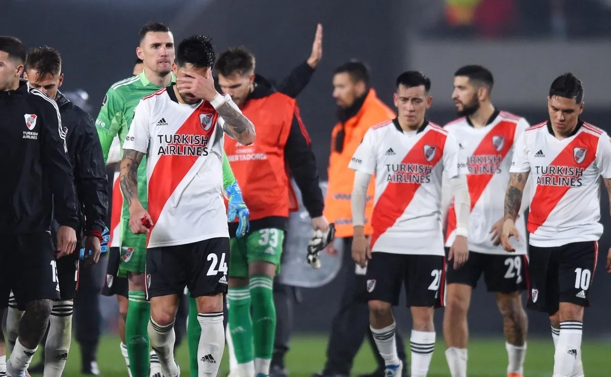 River no pudo ganarle a Vélez y se quedó sin Copa Libertadores en 2022.