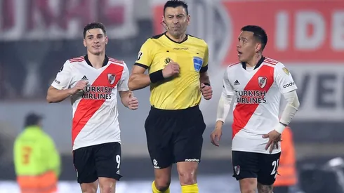 Roberto Tobar explicó qué sucedió en el gol de Matías Suárez.