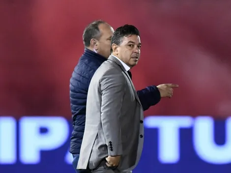 Gallardo suspendió la conferencia