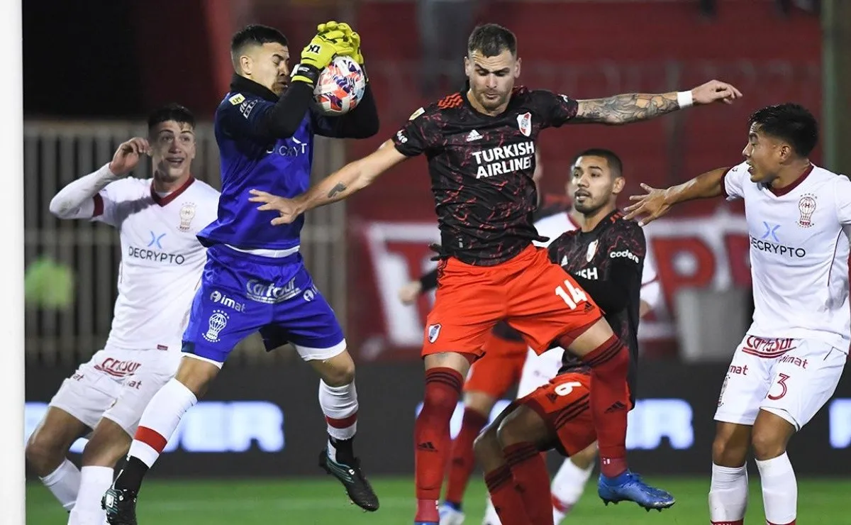 El Millonario enfrentó a Huracán por la sexta fecha de la Liga Profesional en Parque Patricios.