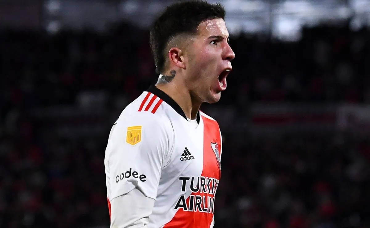 Enzo Fernández, pieza clave para el funcionamiento del equipo, se quedará a jugar la Copa y luego se irá a Benfica.