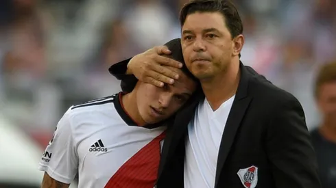 El abrazo del Muñeco y Juanfer, una relación inquebrantable