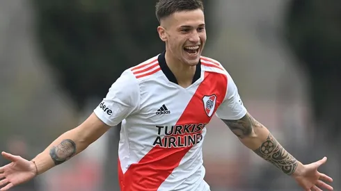 La Reserva de River pasó por encima a Lanús en condición de visitante y lo goleó por 5 a 1, de esta manera los de La Rosa acumulan su tercer triunfo en el certamen.