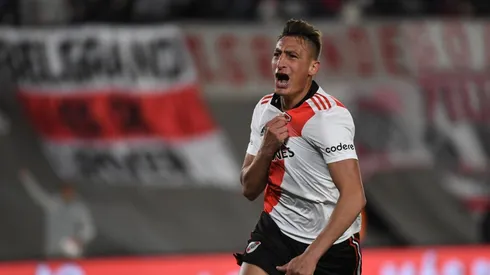 Con una linda definición, Braian culminó la jugada del segundo gol ante Lanús.