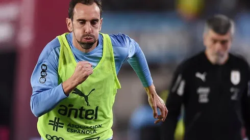 Diego Godín se convirtió en refuerzo de Vélez y podría jugar contra River los octavos de final de la Copa Libertadores.