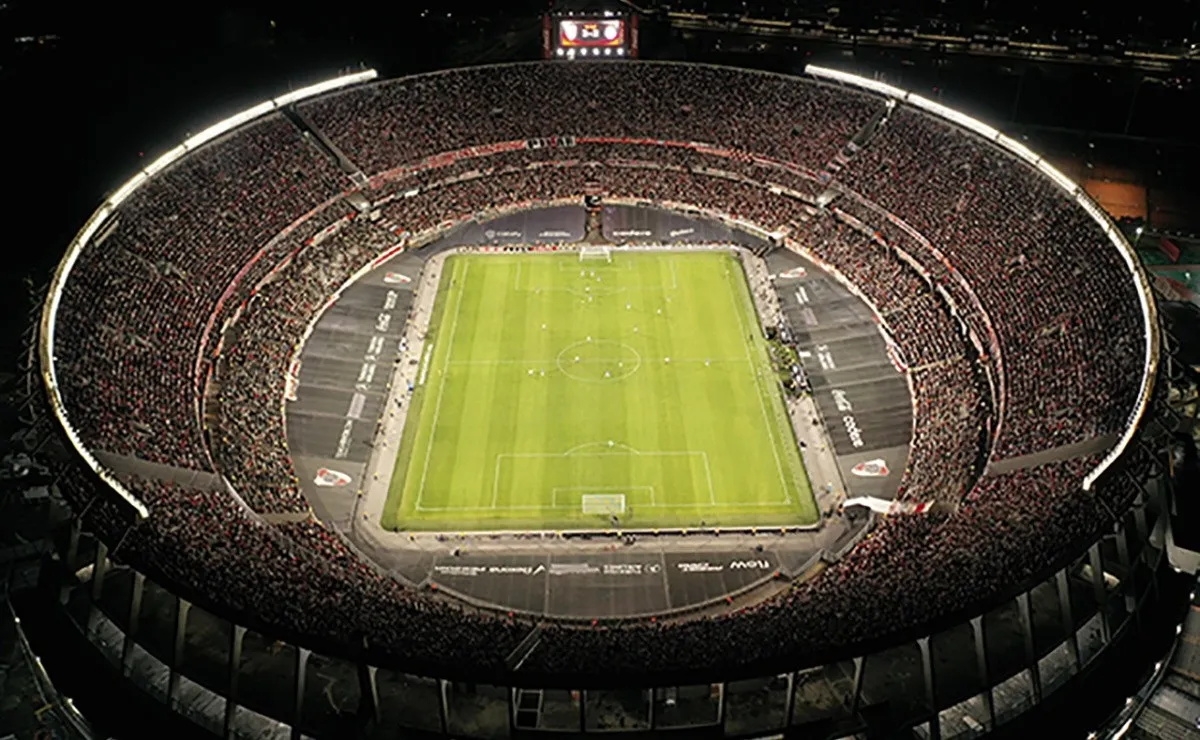 Los hinchas de River volverán a colmar el Monumental y contarán con la presencia de los bombos.